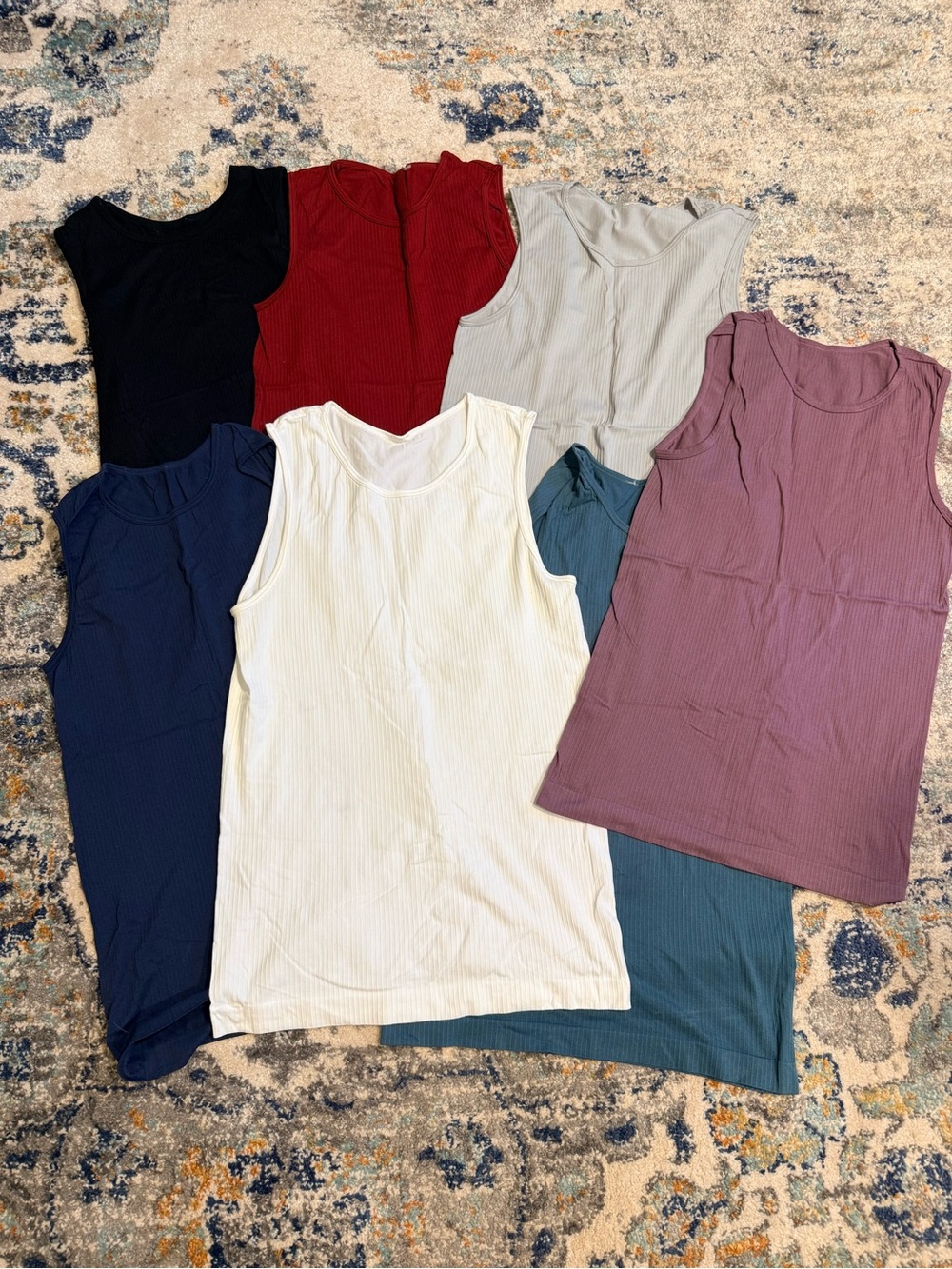 LOT of Zyia Ribbed Sleeveless Parallel Tank Top - size L